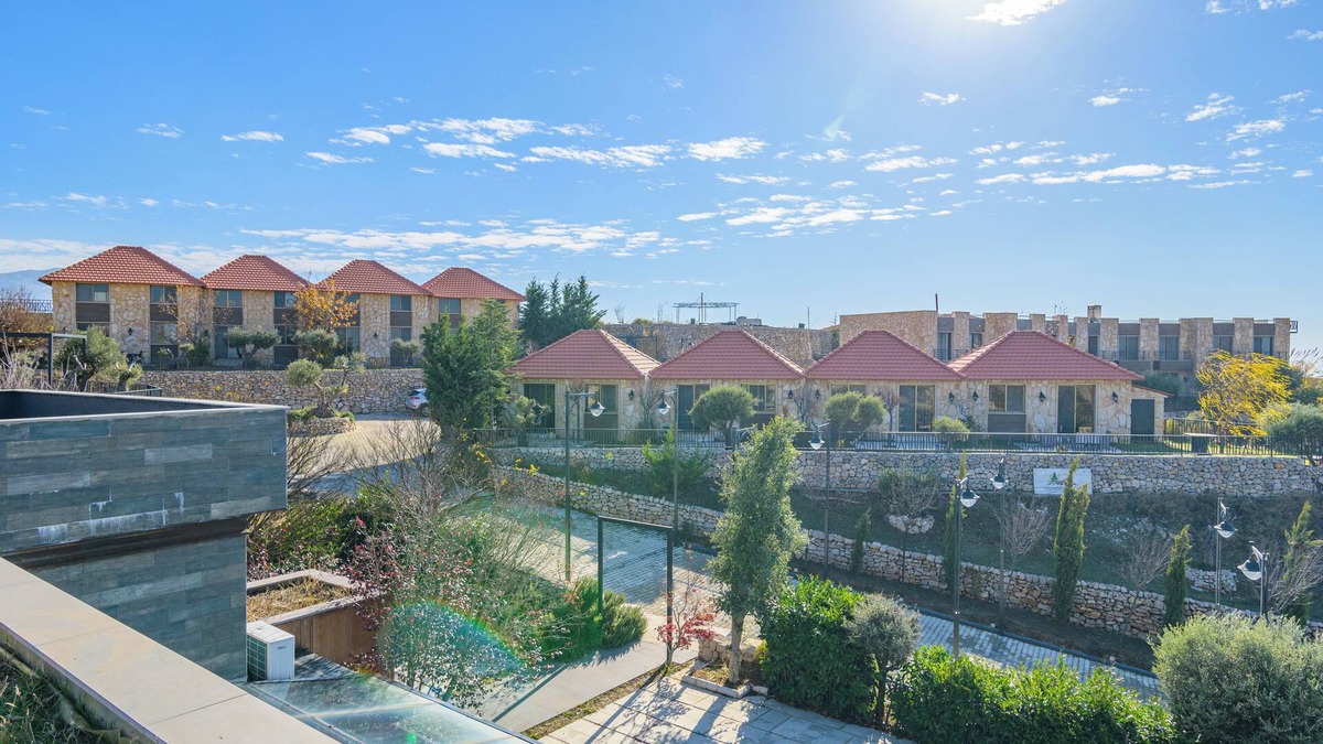 Mrouj Apartment | Villagio Resort in Zaarour