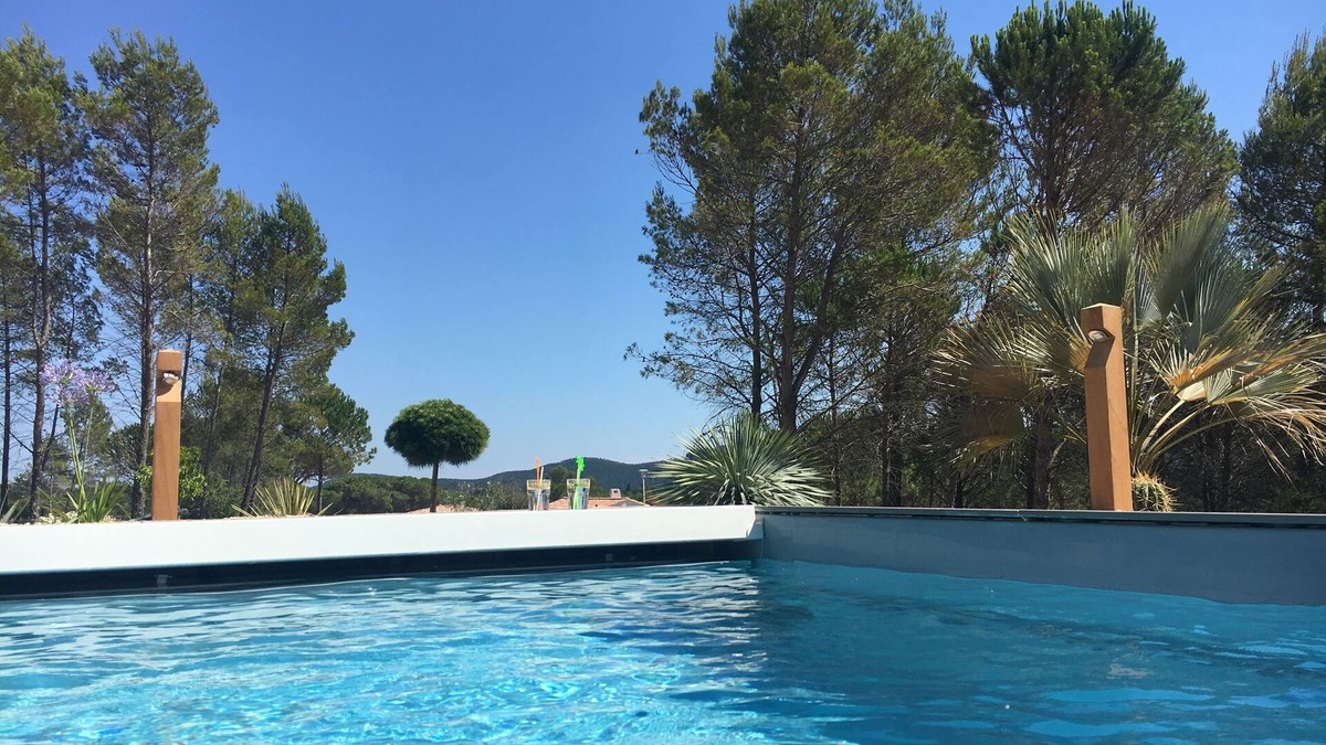 Bagnols-en-Foret Villa | Villaparadise83 . a superb villa with heated pool