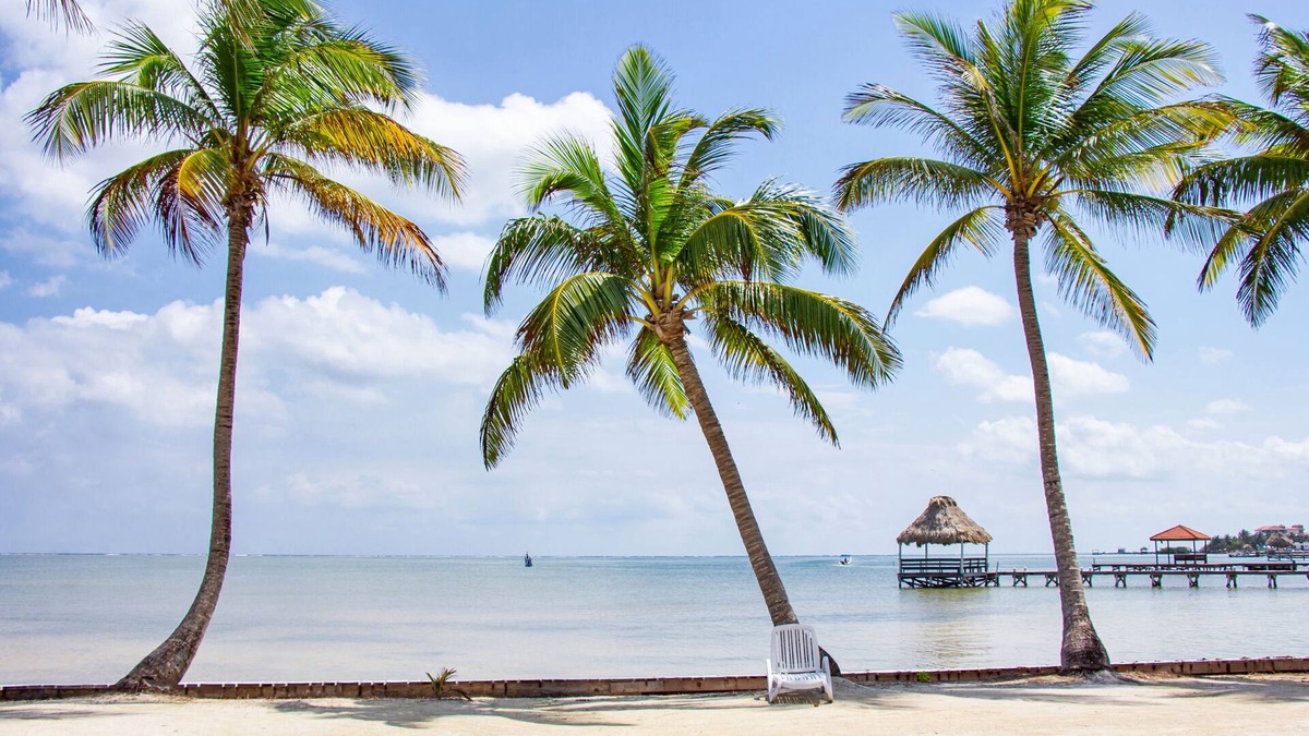 San Pedro Villa | Villas De Isla Bonita - C4