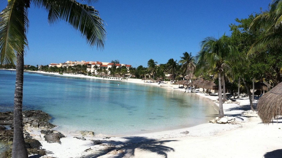 Puerto Aventuras Condo | Villas Del Mar C 105, Best Location, True Beachfront, Luxury 2 BR Condo,