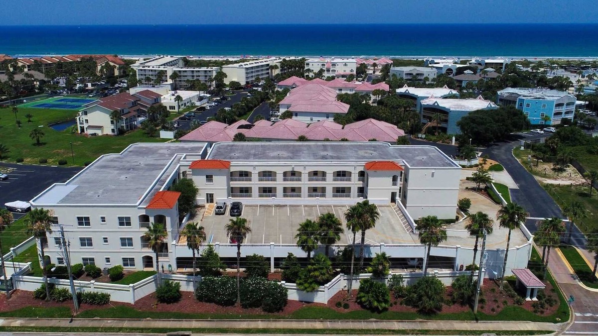 Butler Beach Condo | Villas of Ocean Gate #208 Ocean side 2 bedroom, pool view, pet friendly