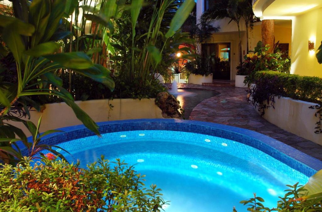 Downtown Hotel | Villas Sacbe Condo Hotel and Beach Club