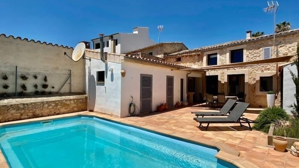 Lloret de Vistalegre Villa | Villas2meet Jimmy LLoret