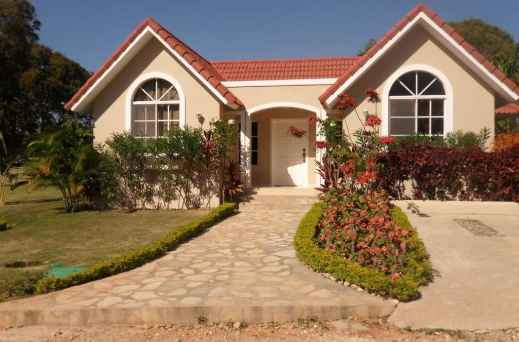 Urbanizacion Tavarez Villa | VillaTracey! Sosua 3 BR Pool Wifi Cable Maid #154