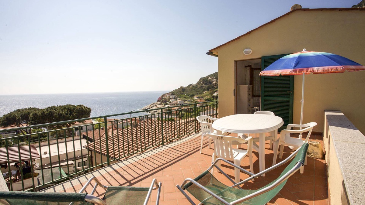 Chiessi Villa | VILLETTA LA TERRAZZA SU CHIESSI