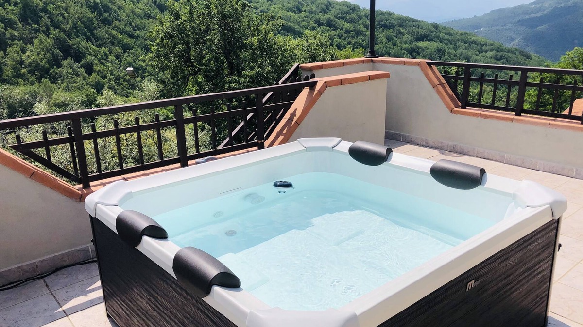 Fivizzano House | VilllaVerdeSpicciano whit mini pool