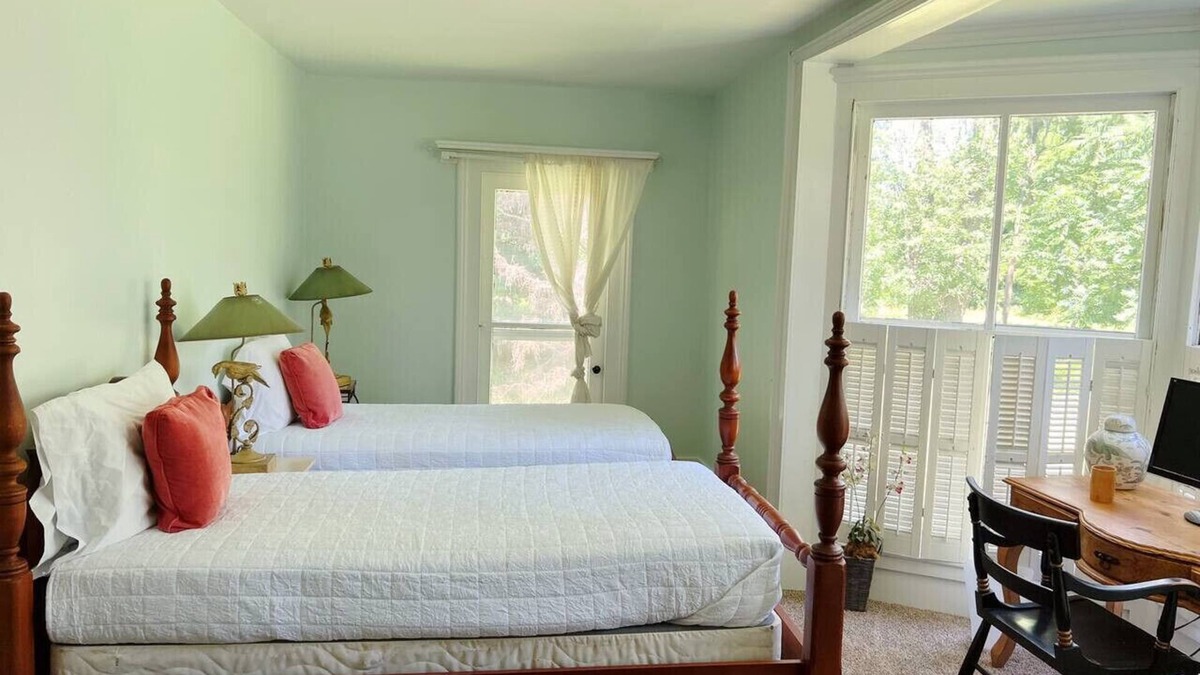 Brocton Apartment | VineCliff- Hundred Acre Haven-2
