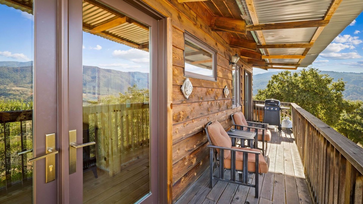 Carmel Valley House | Vineyard Cottage with Stunning Views