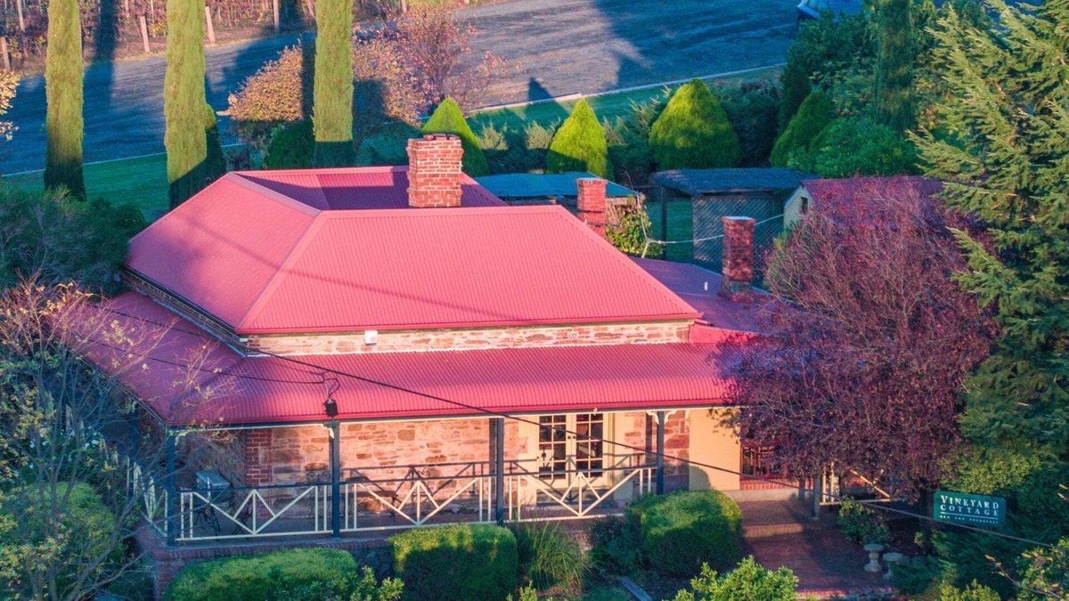 Talunga Bed & Breakfast | Vineyard House - Gumeracha