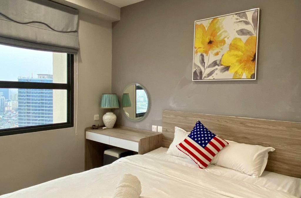 Trung Hoa Nhan Chinh Apartment | Vinhomes D'capital Trần Duy Hưng - Blissful Homestay