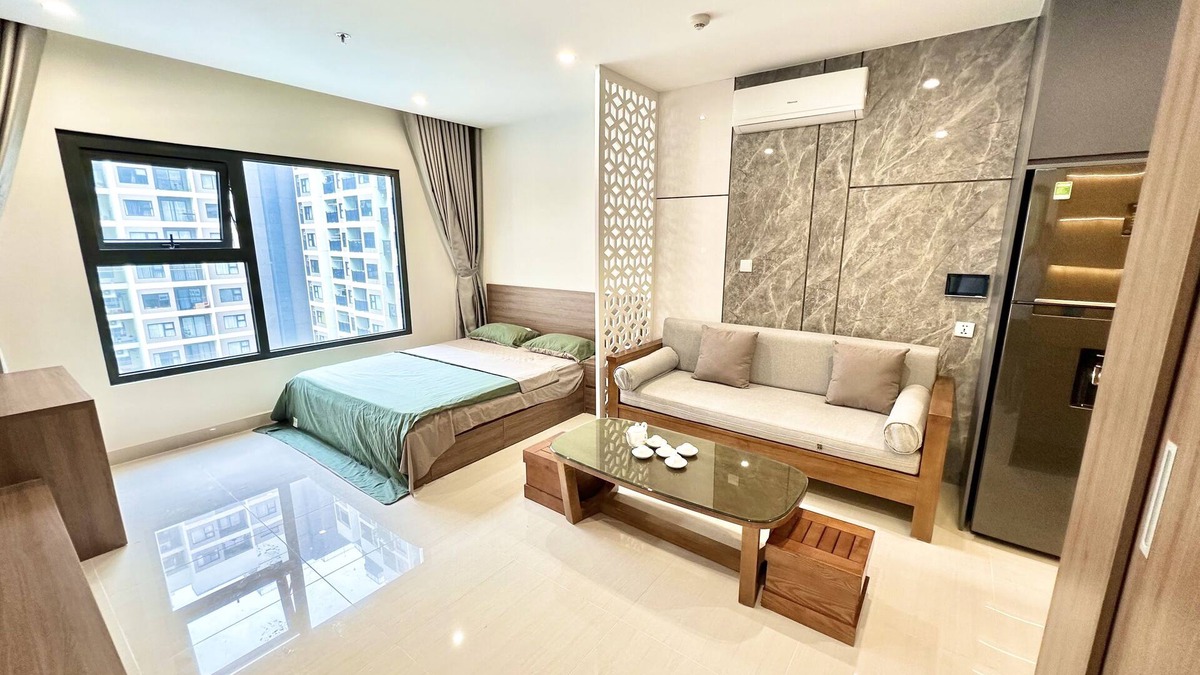 Long Bien Apartment | Vinhomes Ocean Park Swimming Pool View, Nearest to Artificial Beach