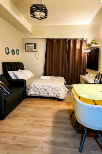 Phil-Am Apartment | Vinia Studio for 3Pax