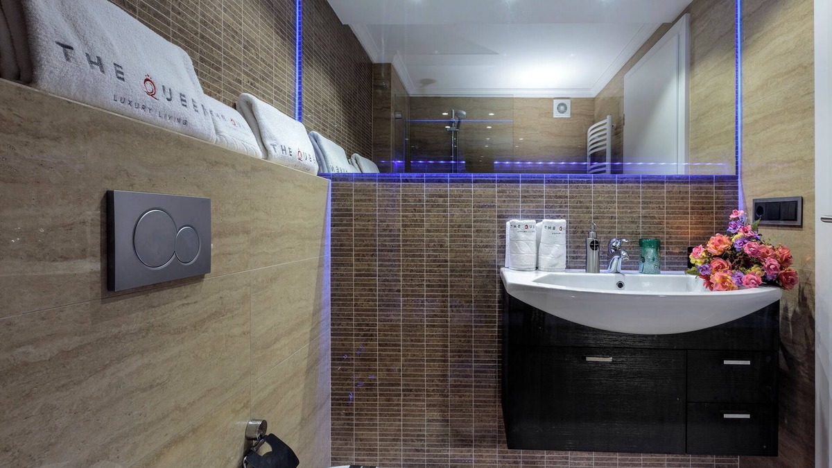 Gare Apartment | Vinicia -M11 One-Bedroom Apartment with Balcony
