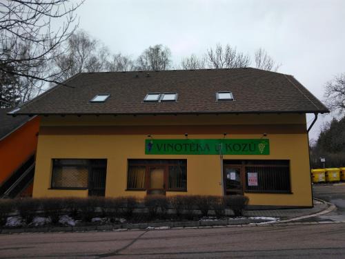 Nove Mesto nad Metuji House | Vinotéka "U Kozů"