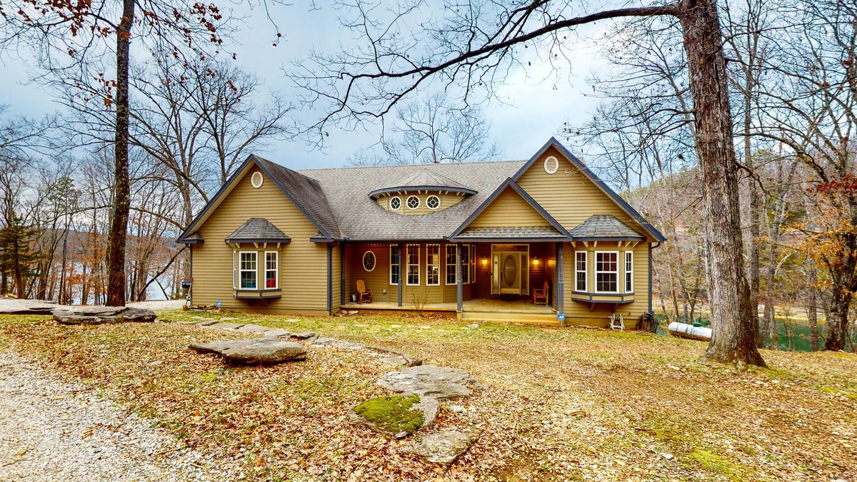 Eureka Springs House | Vintage 2-story lakefront home with fireplace, pellet smoker, firepit & decks