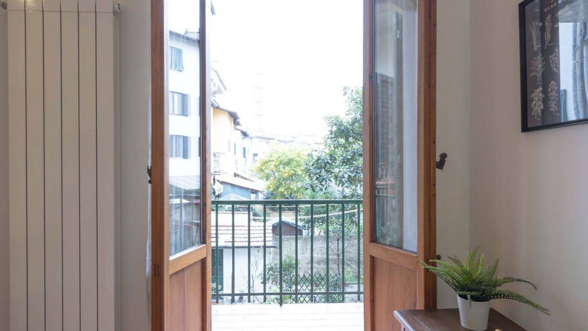 Careggi Rifredi Apartment | Vintage Apartment in Florence