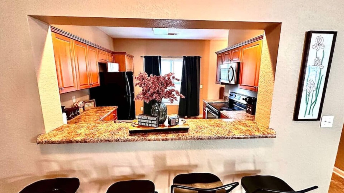 Prattville House | Vintage Boho Condo In Prattville