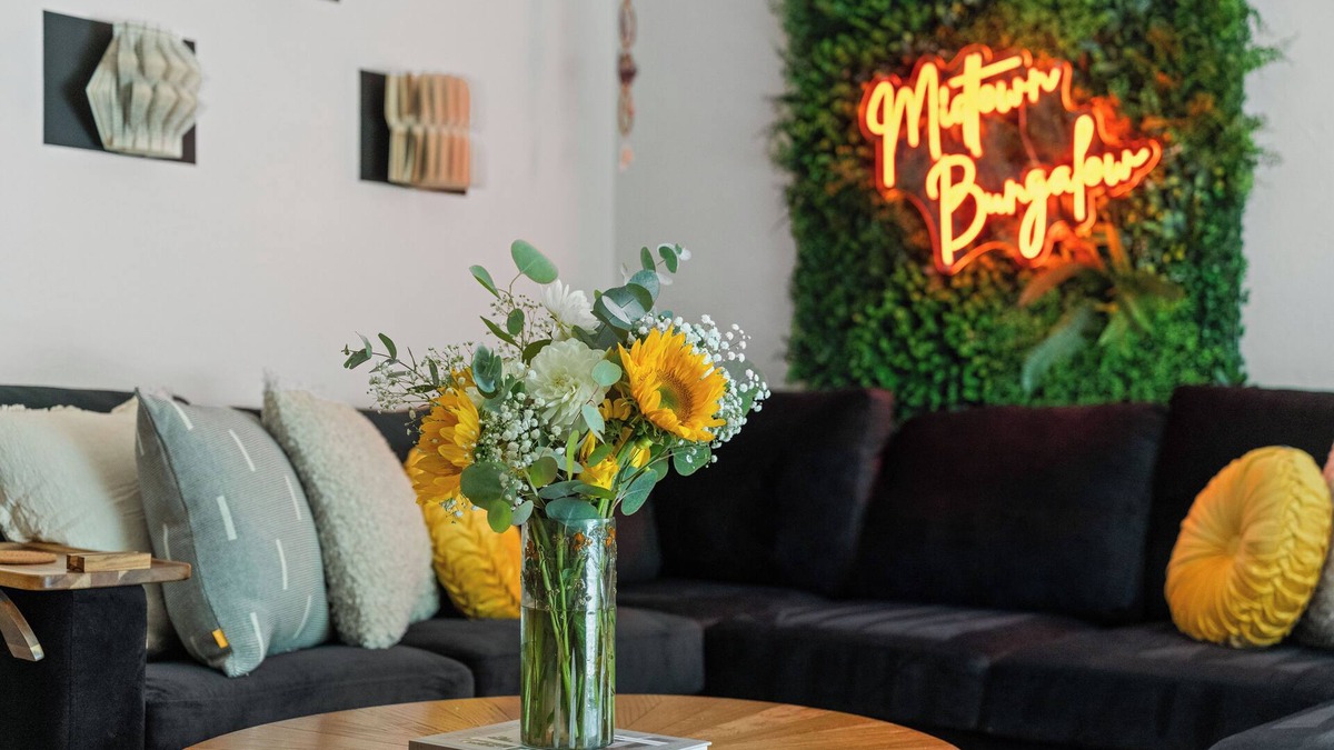 Old Southwest House | Vintage Boho Retreat in Reno's Midtown Arts District