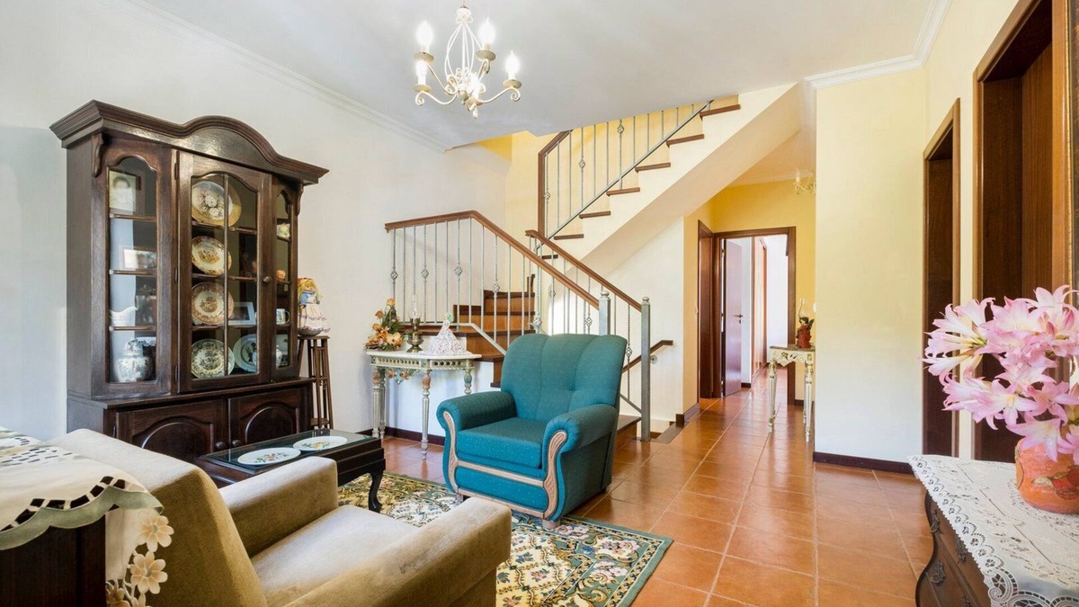 Figueiro dos Vinhos Apartment | Vintage charm meets modern comfort 3