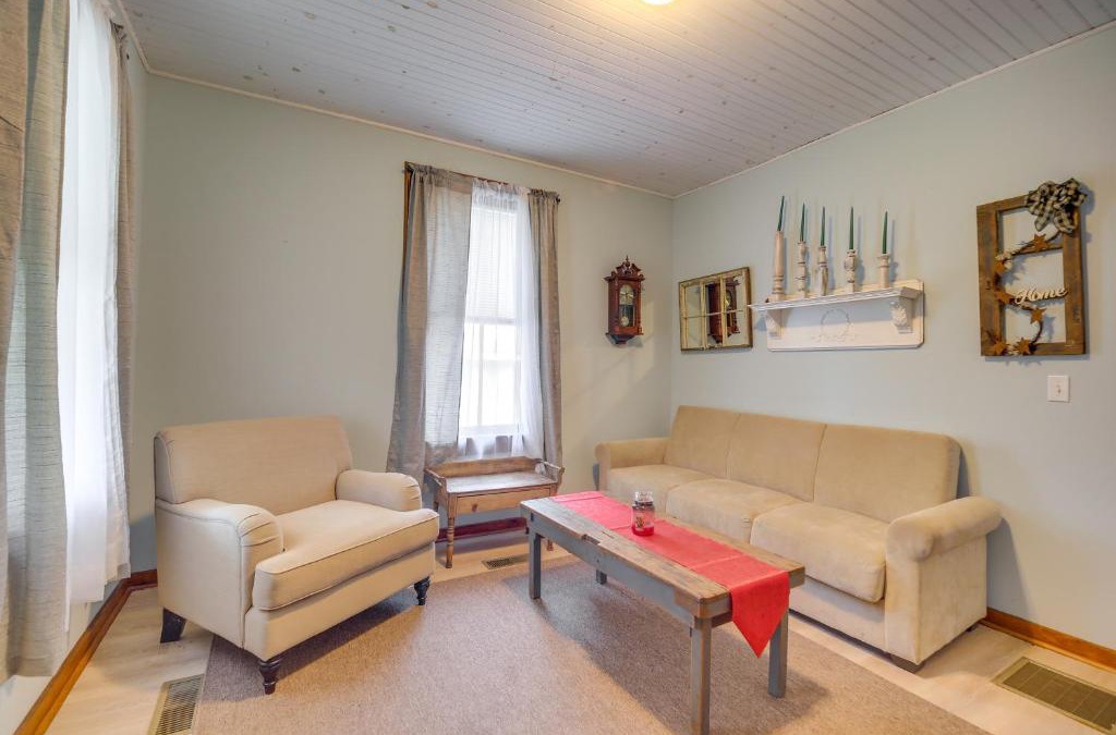 Port Henry Apartment | Vintage Moriah Apt Close to Adirondacks Hiking!