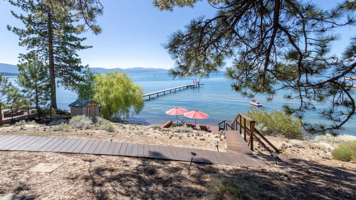 Tahoe Vista Cabin | Vintage "Old Tahoe" cabin on Private Beach