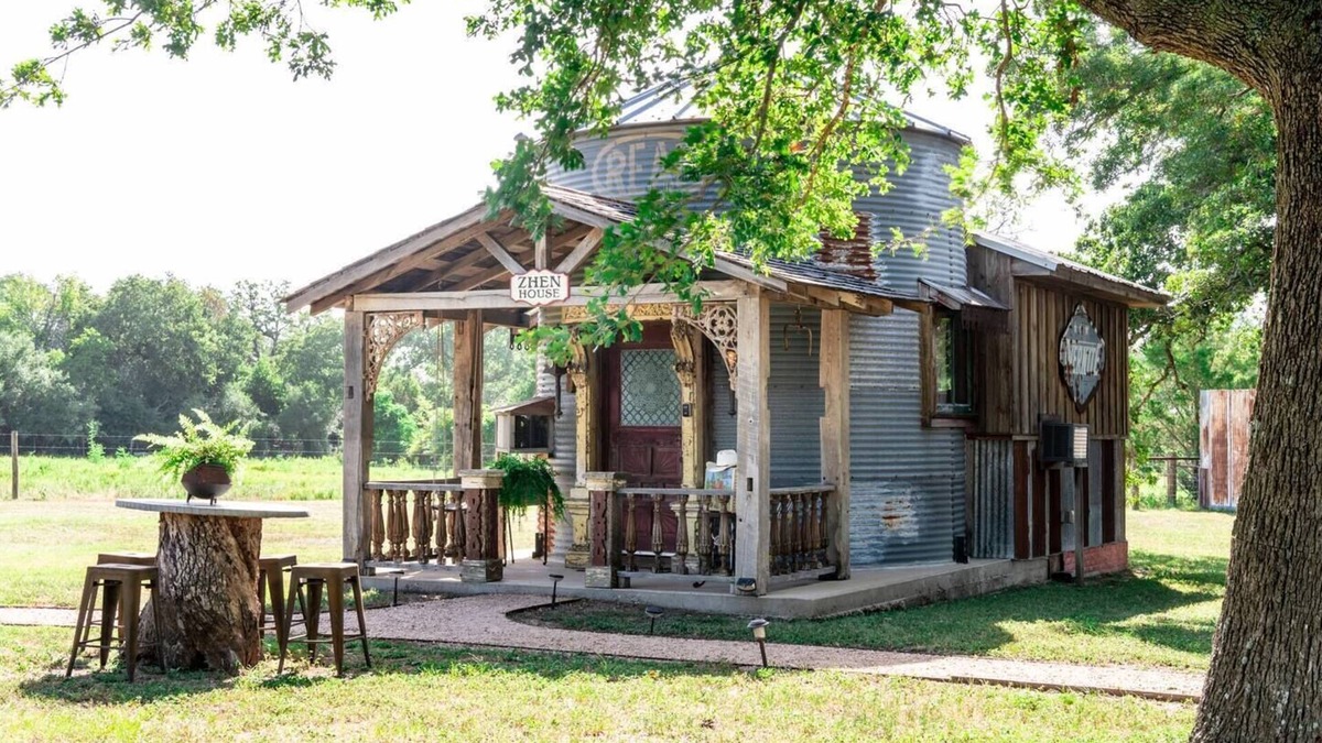 La Grange Cabin | Vintage Silo #1 | 8 Min. to Round Top | Sleeps 3