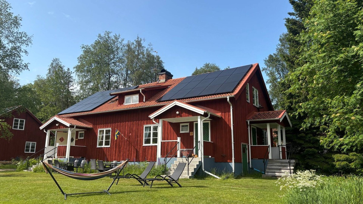 Filipstad Municipality Apartment | Viol vacation apartment in Värmland - 3 bedrooms, fireplace, nature & lake