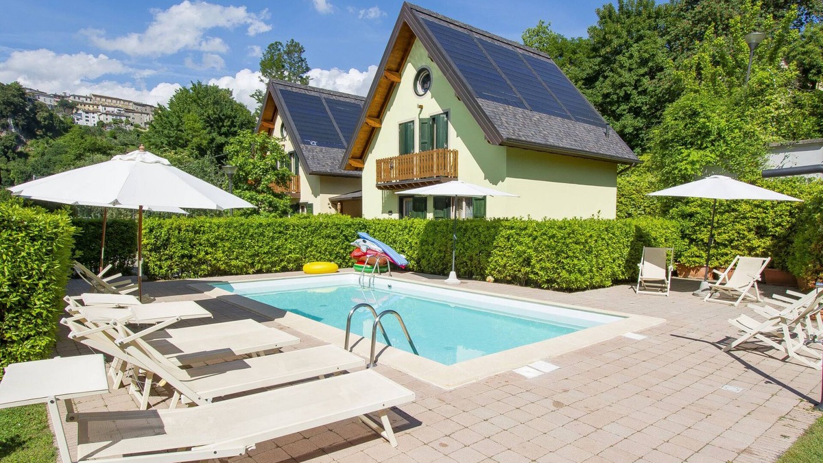 Coreglia Antelminelli House | Viola (BLU601) by Interhome