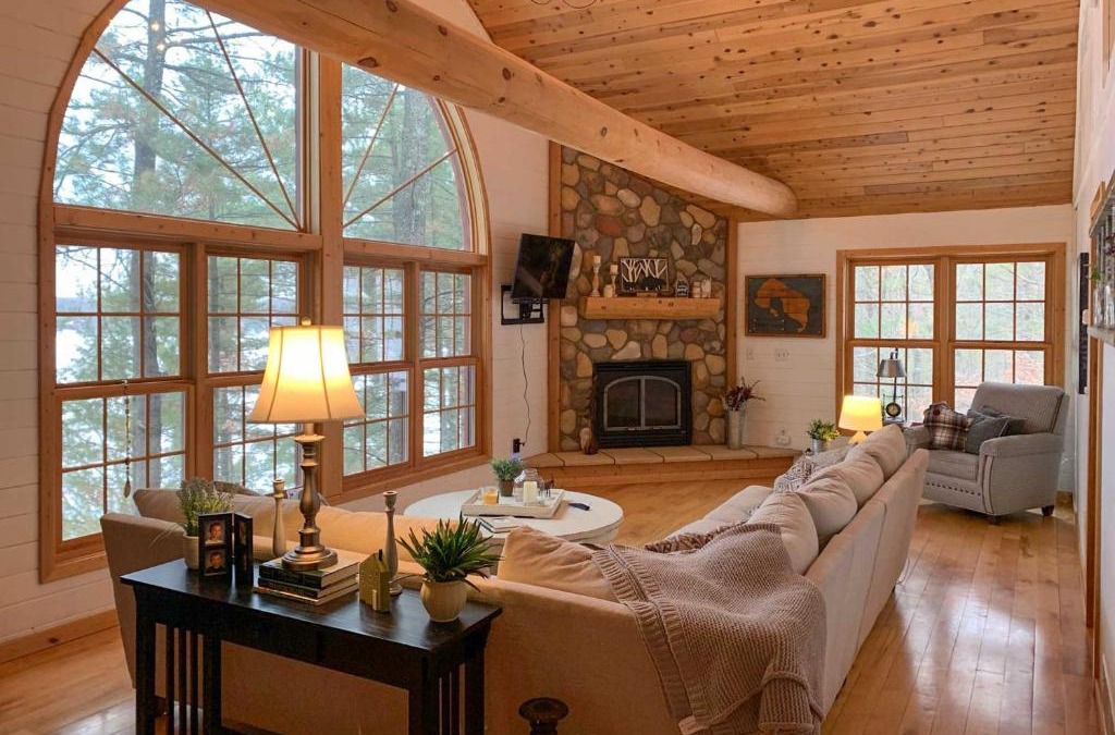 Webster House | Viola Lakefront Escape with 3 Kayaks and Paddle Board