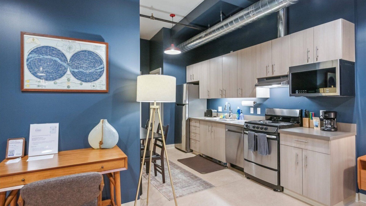 Belmont Hotel | Violet Suites PDX