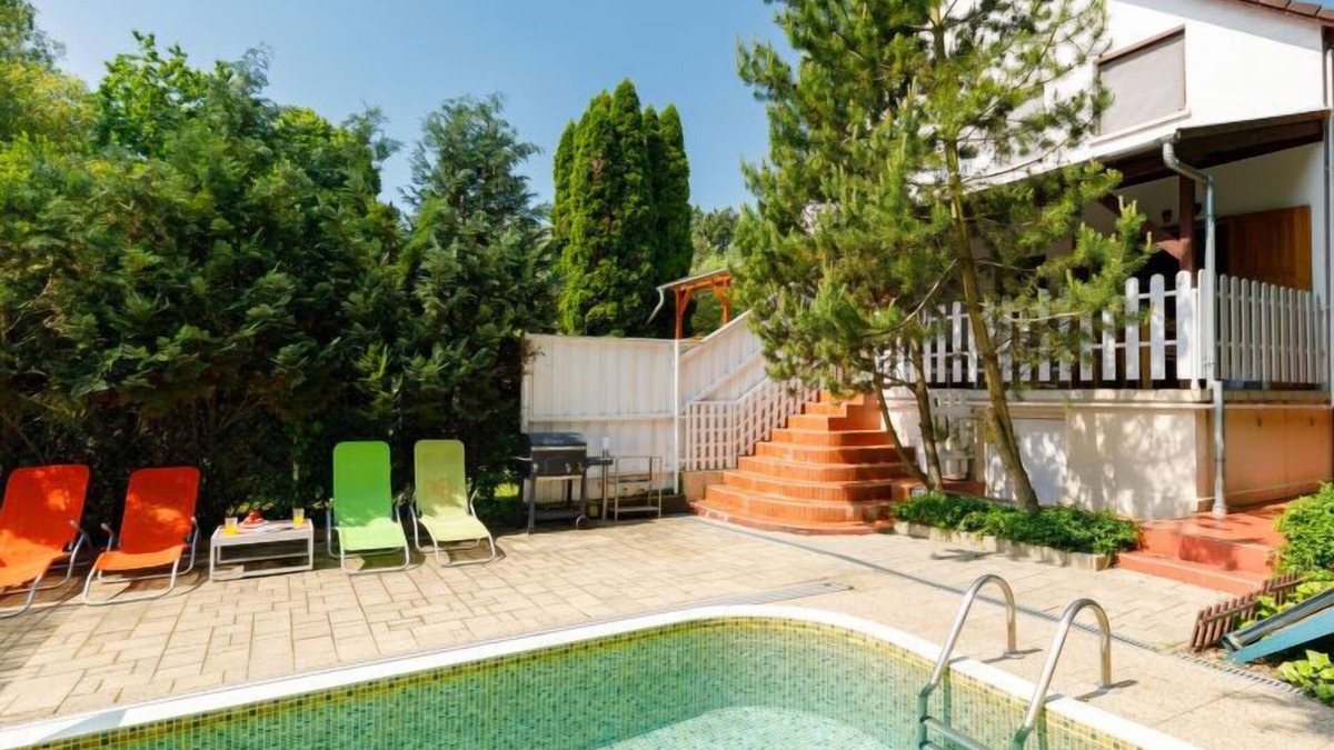 Balatonkenese House | Violetta Grande by Interhome