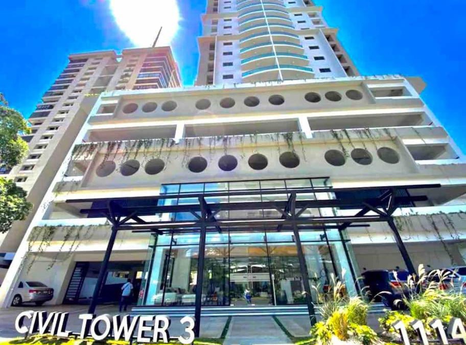 La Julia Apartment | VIP DELUXE AND TOWER J7 POOL GYM SAUNE WIFE