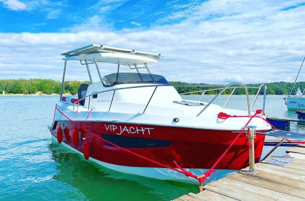 Solina Boat Rental | VIP JACHT