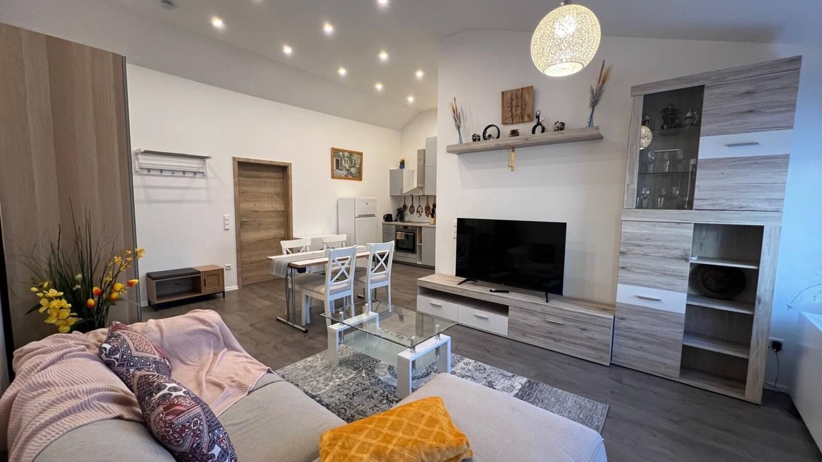 Wiesloch Apartment | ❤ VipStay the stylish 53m² suite with kitchen, balcony, parking, WiFi, SmartTV ❤