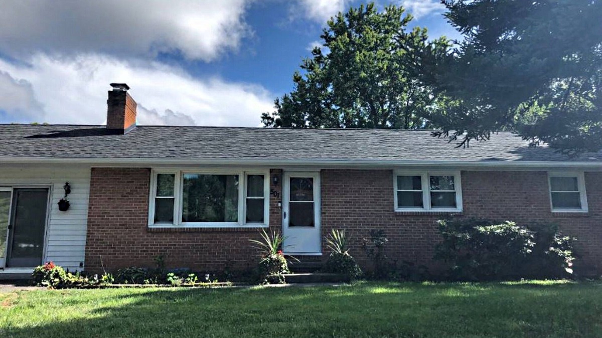 Blacksburg House | Virginia Tech - Free Game Day Parking for 3 Cars | Close to Lane Stadium