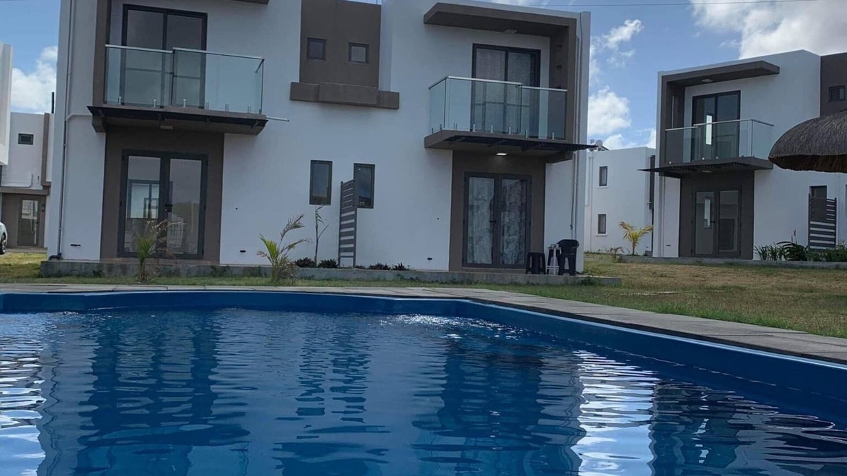 Calebasses Villa | Visharm Villa - Lovely 2-bedrooms vacation villa with 3 pools