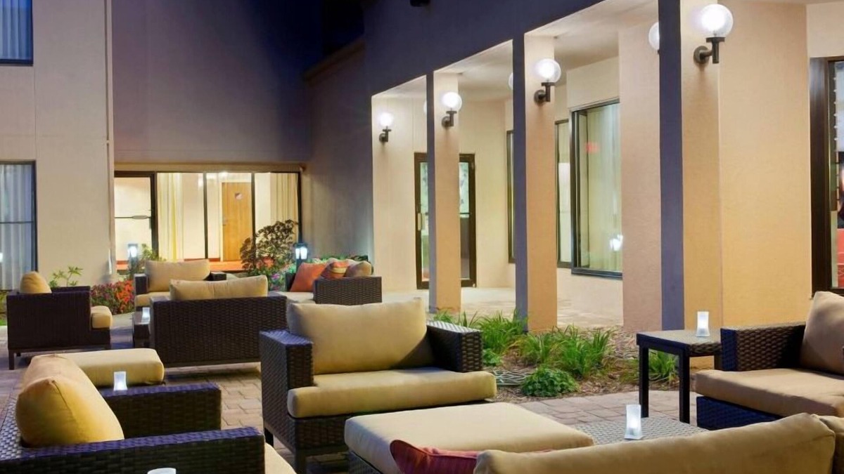 Brookfield Hotel | Visit Mitchell Park Conservatory! 2 Modern Units, Pets Allowed, Indoor Pool!