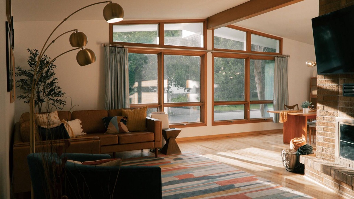 Grand Rapids House | Visit the Mid-Mod! Beautiful Mid-Century Modern Home!