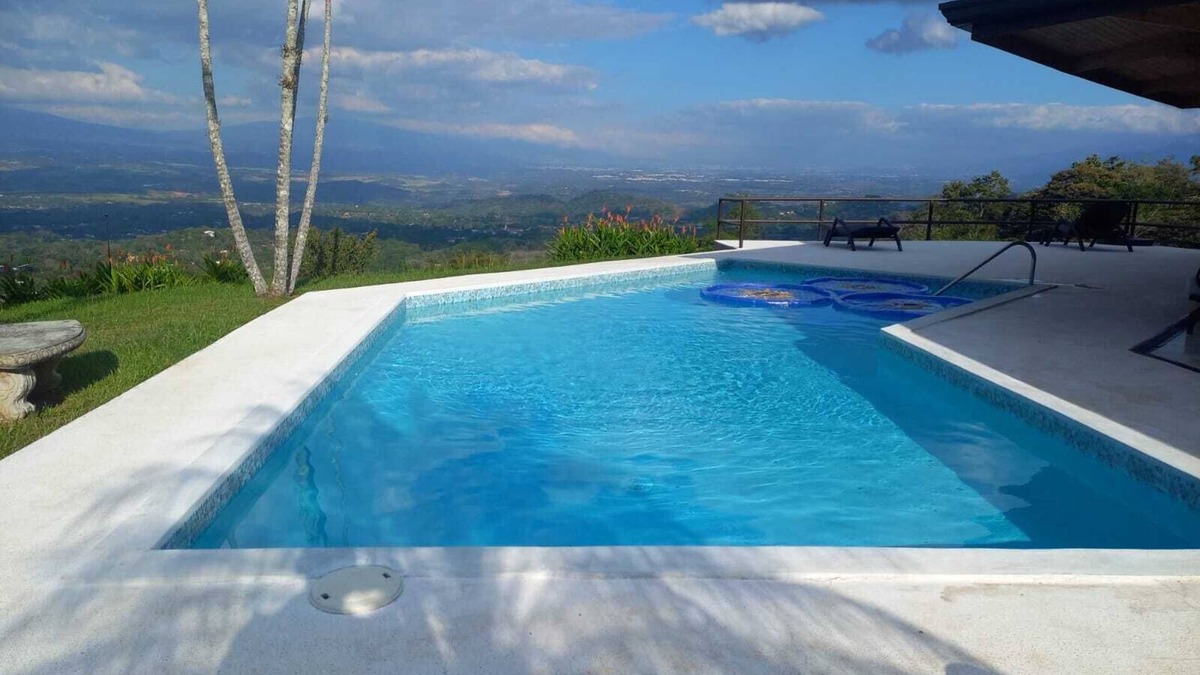 Atenas Apartment | Vista Atenas Best View! 2 BR/2 BTH Private Apart 1000 sq ft AC Heated Salt Pool
