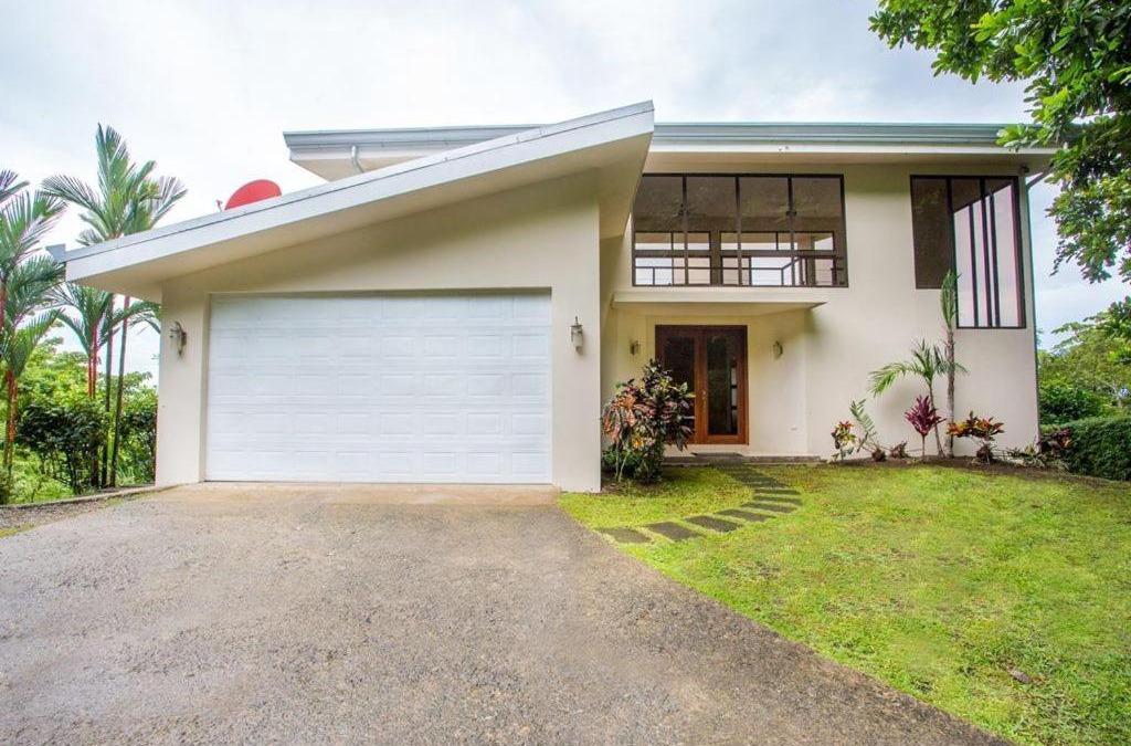 Parrita House | Vista Pacifica - Breathtaking Views and Peaceful Atmosphere Amazing Views & WiFi