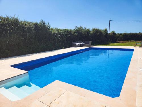 Port-Eynon Apartment | Vista Suite - 3 Bed Apartment - Ocean Breeze