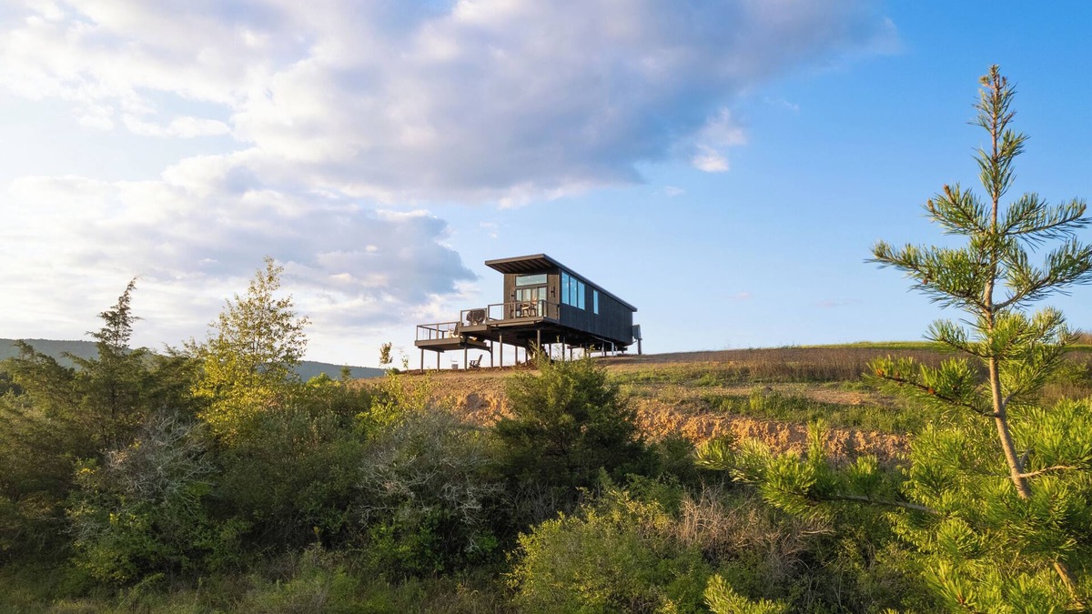 Warfordsburg House | Vista View | Amazing Views + Deck + Grill