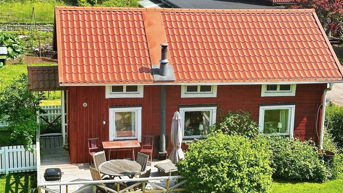 Hofors Cabin | Visthuset, historical cottage at Långnäs Manor