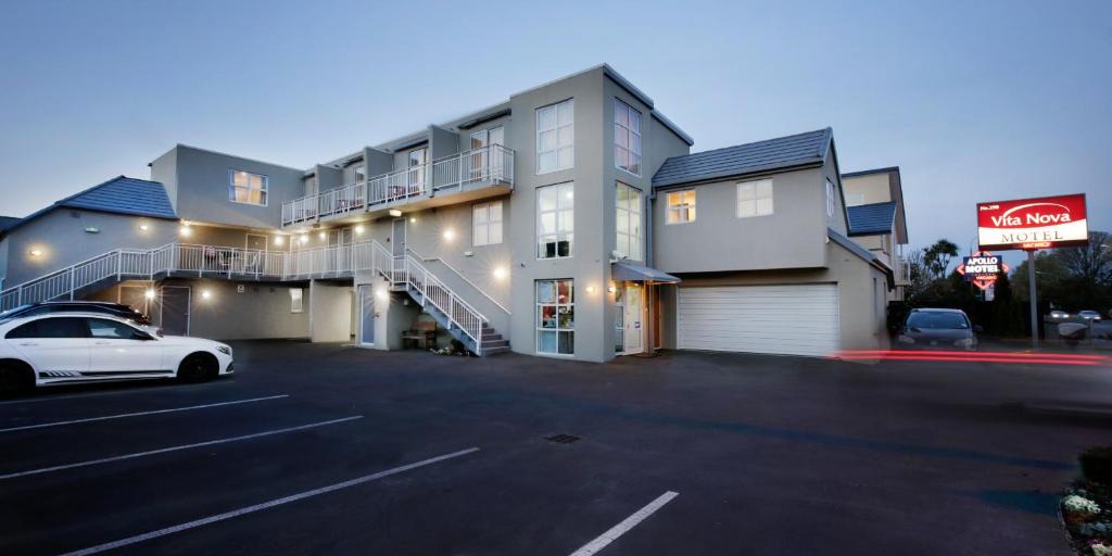 Upper Riccarton Hotel | Vita Nova Motel