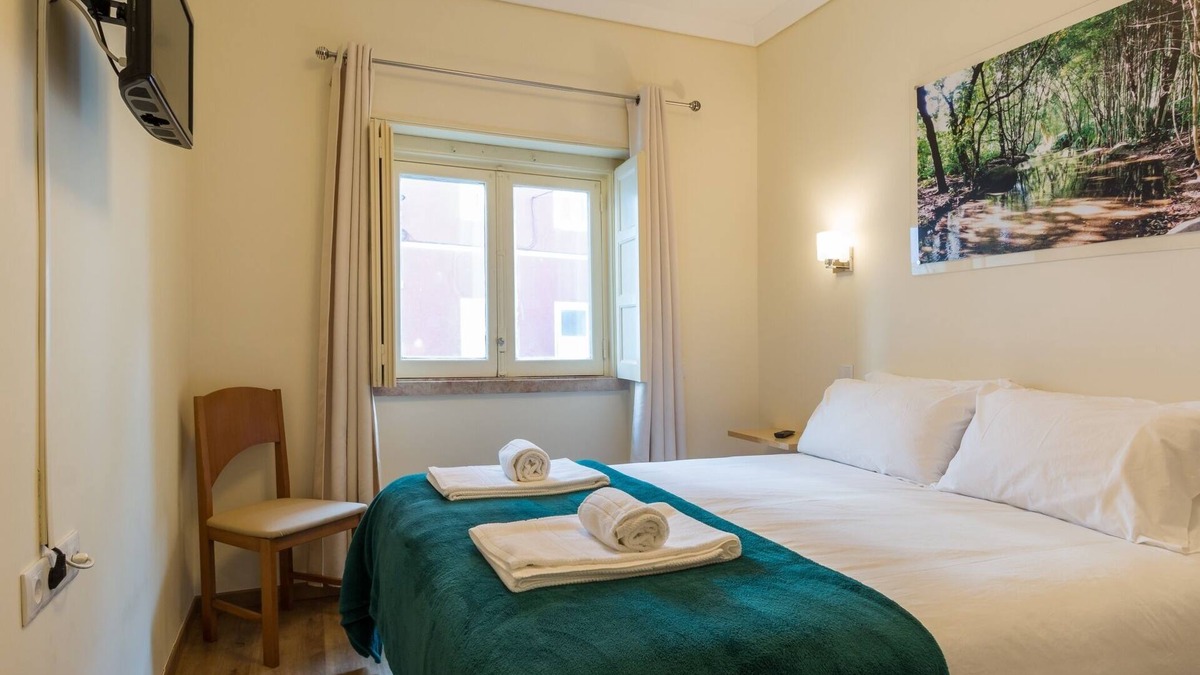 Campo Grande Apartment | Vita Portucale | 3 Bedroom Apt. with Grand Terrace