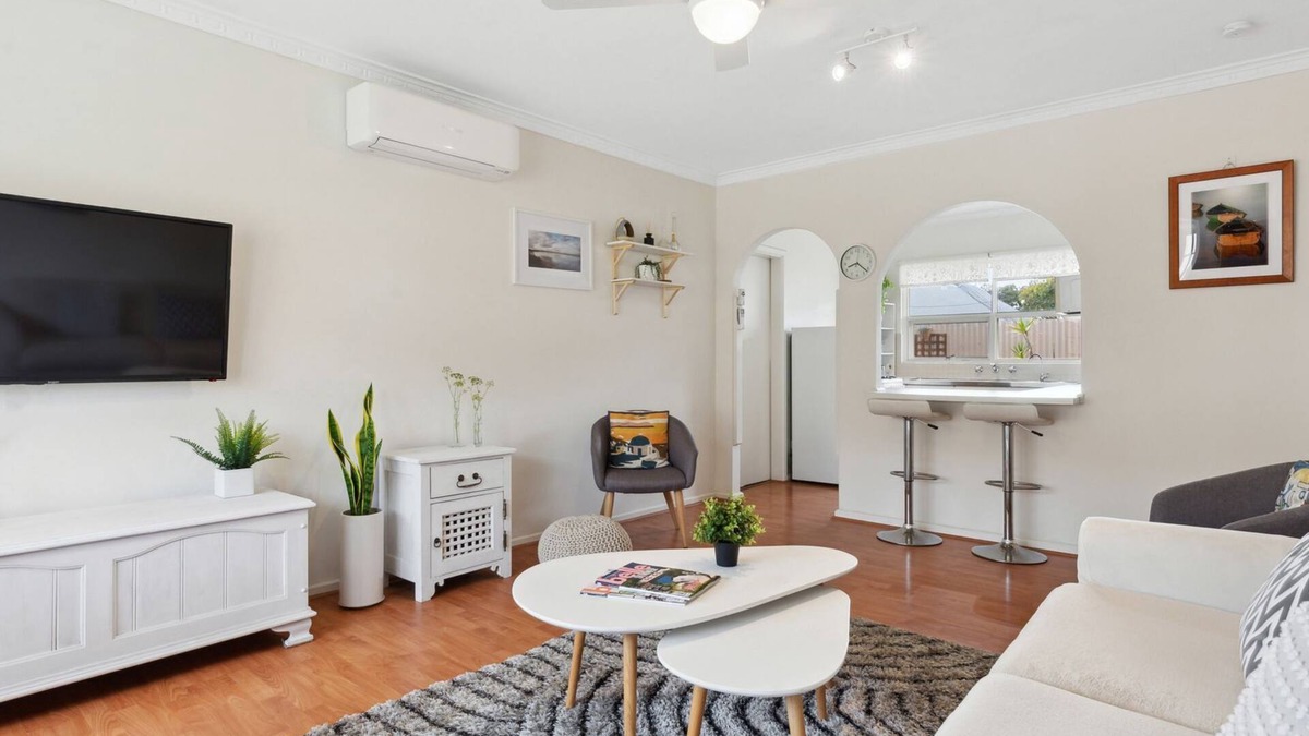 Henley Beach Apartment | Vitamin Sea at Henley Beach