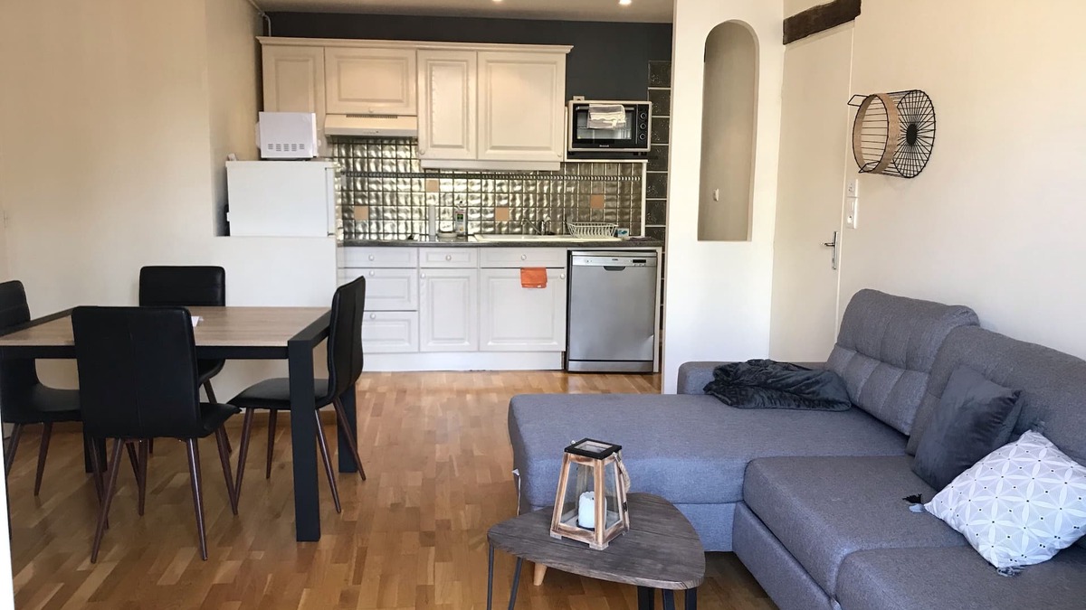 Vittel Condo | Vittel, Appt 55 m2, , en Face du Parc Thermal