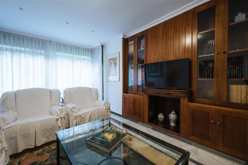 La Florida Apartment | VIVIENDA TURISTICA ATANASIO BARRON- Free PARKING