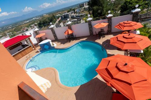 Port-au-Prince Hotel | Vivy Hill's Hotel