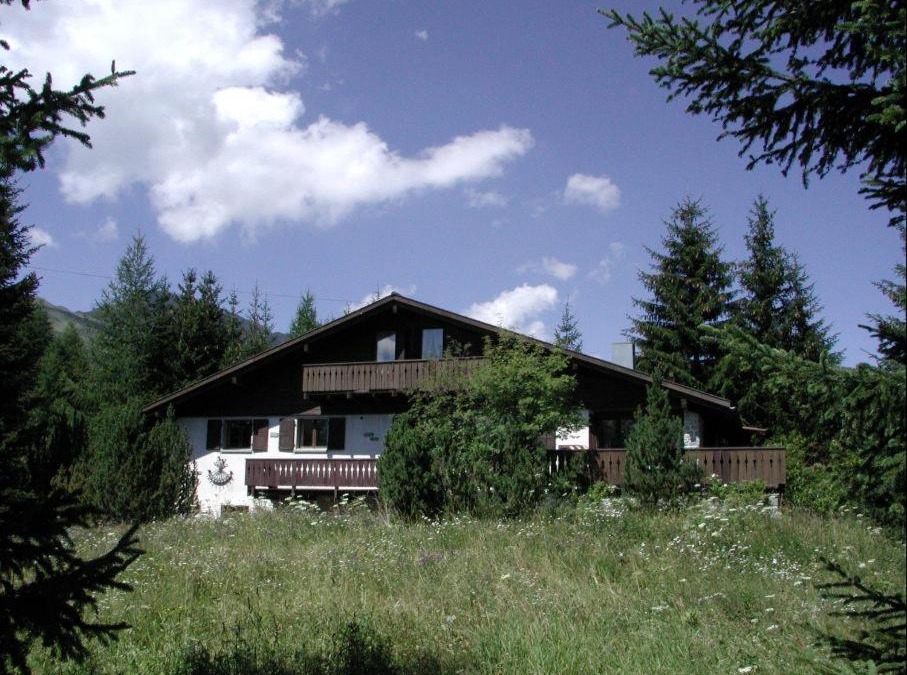 Vaz-Obervaz House | Voa Crestas 7 (715 He)